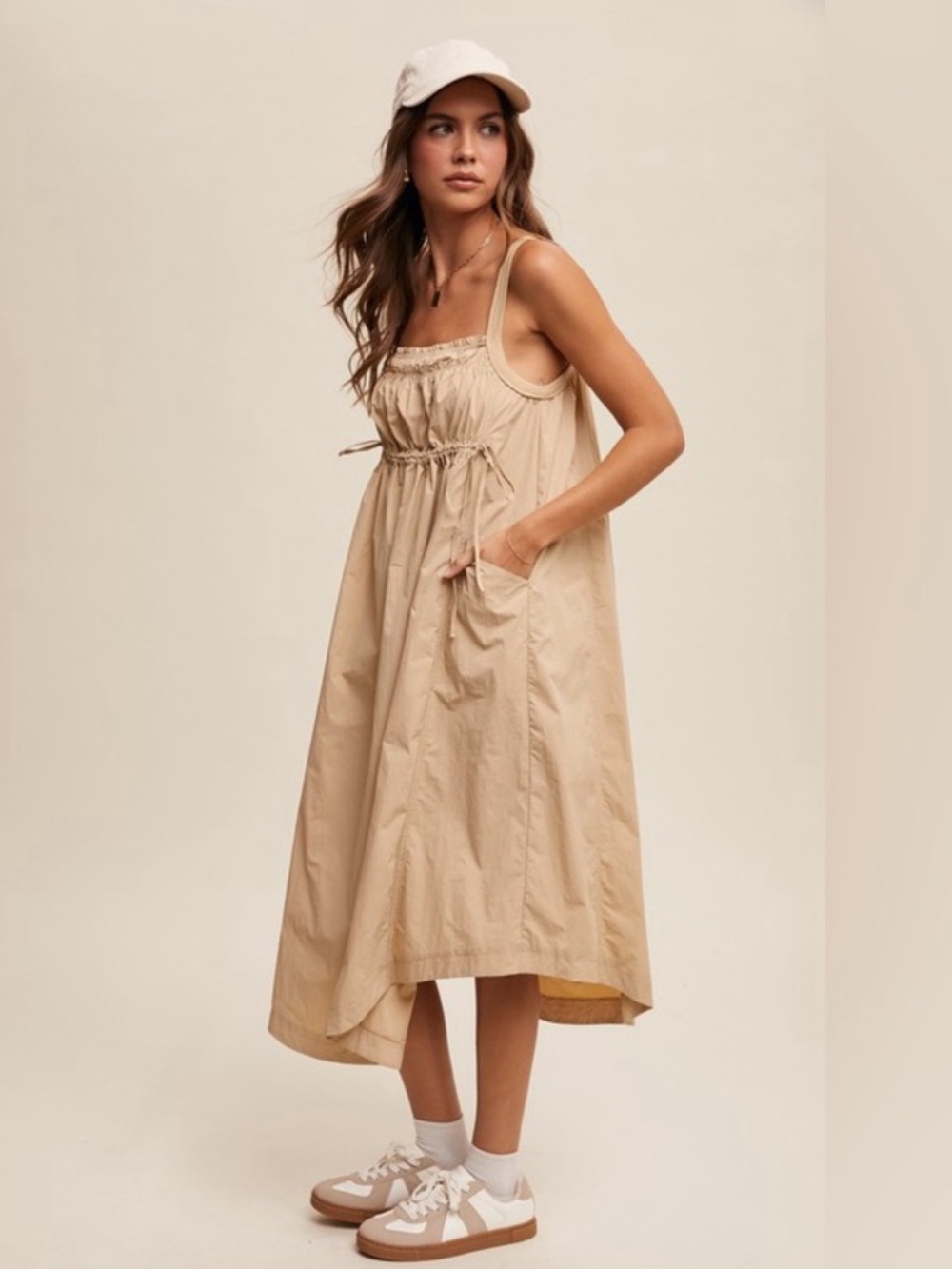 NWT: Listicle Beige BohemIan Drawstring Front Pockets Midi Dressโข Medium